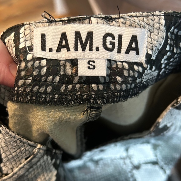 I AM GIA snakeskin flare pants sz s - Picture 4 of 4